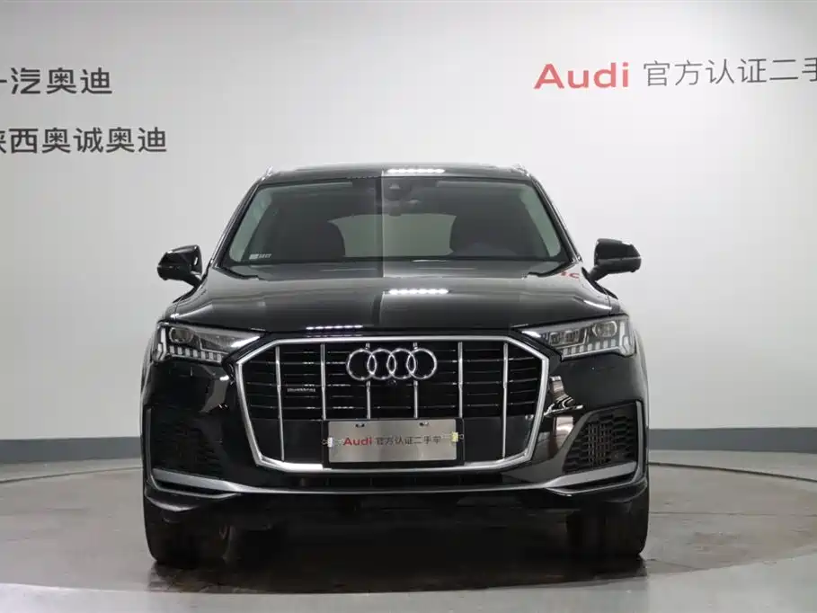Audi Q7 2023 — фото 2