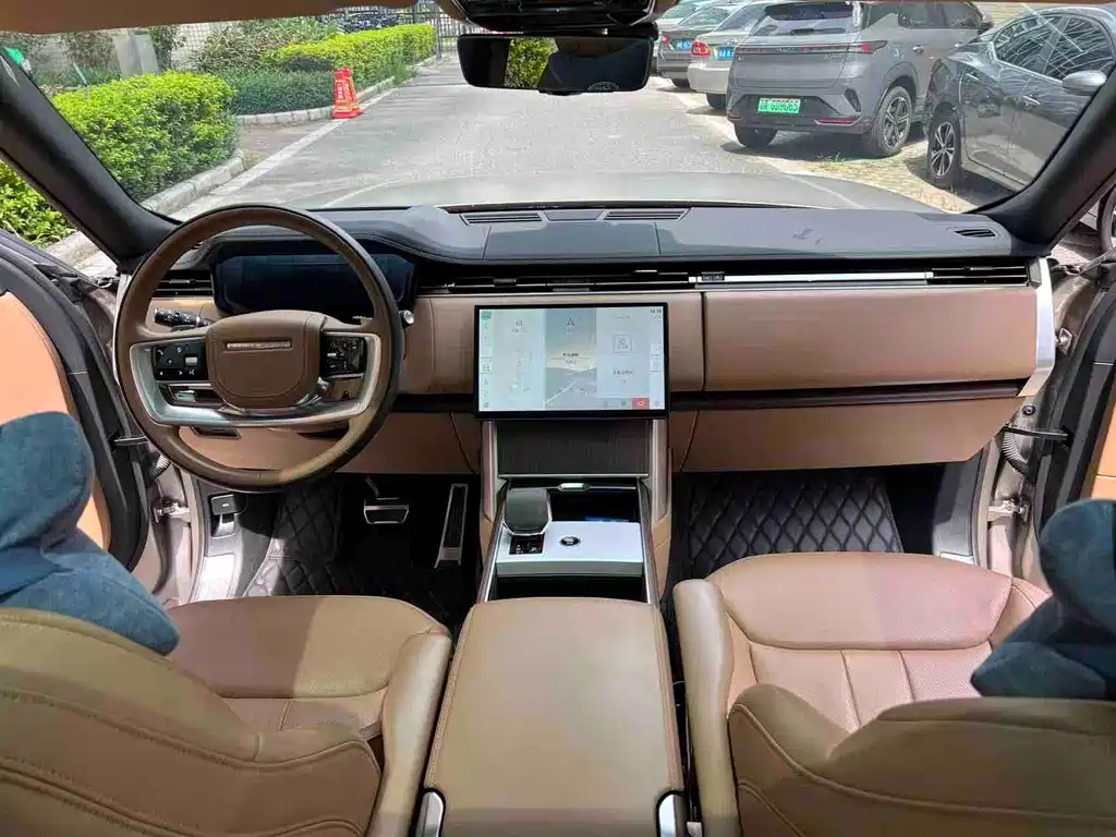 Land Rover Range Rover 2024