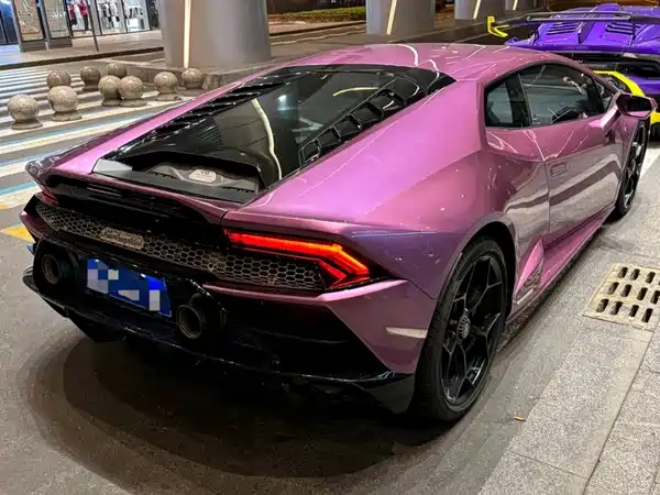 Lamborghini Huracan 2019
