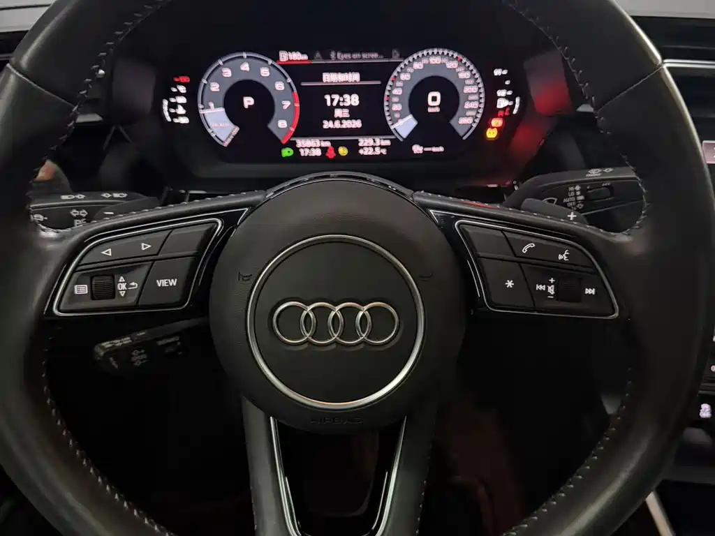 Audi A3 2022 — фото 13