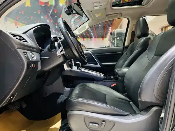 Mitsubishi Pajero Jinchang 2020