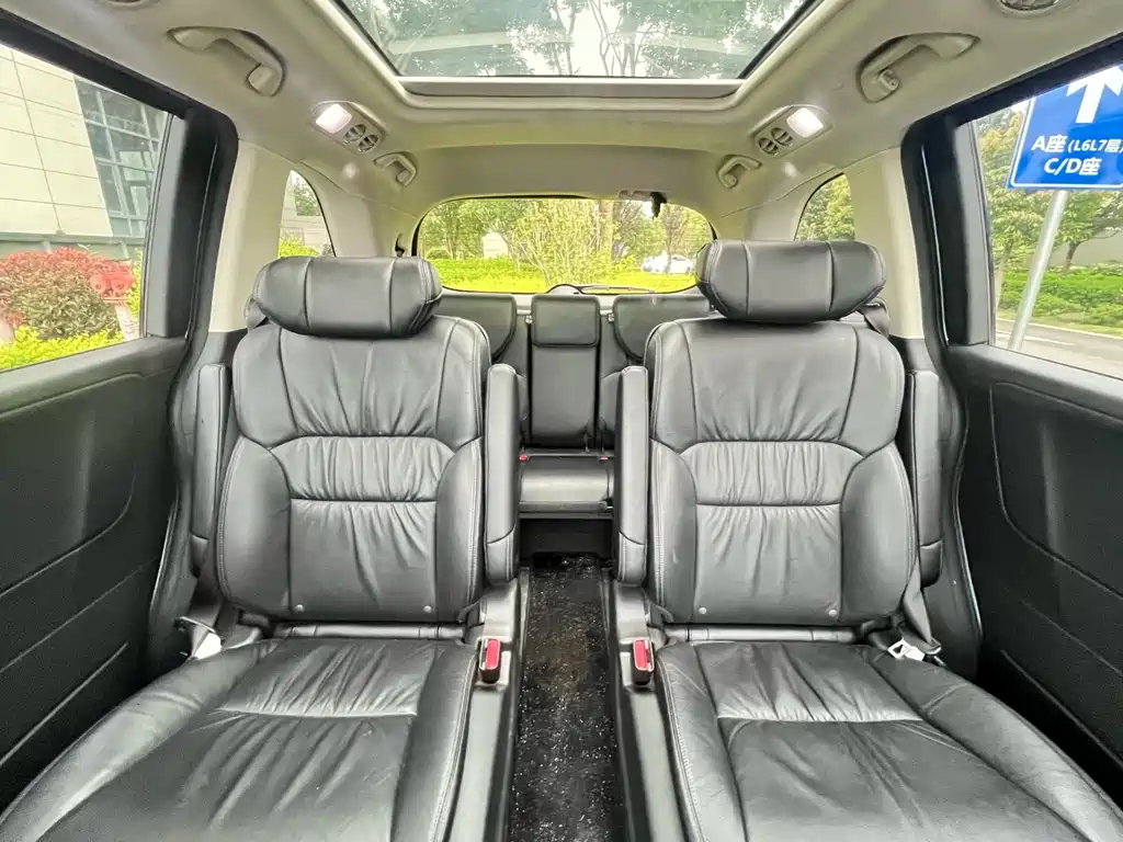 Honda Odyssey 2021 — фото 14