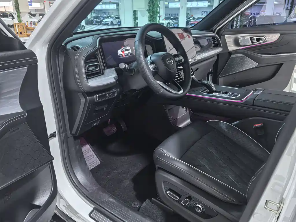 GAC Motor Trumpchi GS8 2023 — фото 4