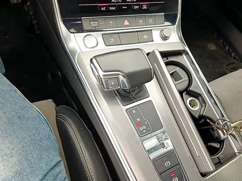 Audi A6L 2020 — фото 14
