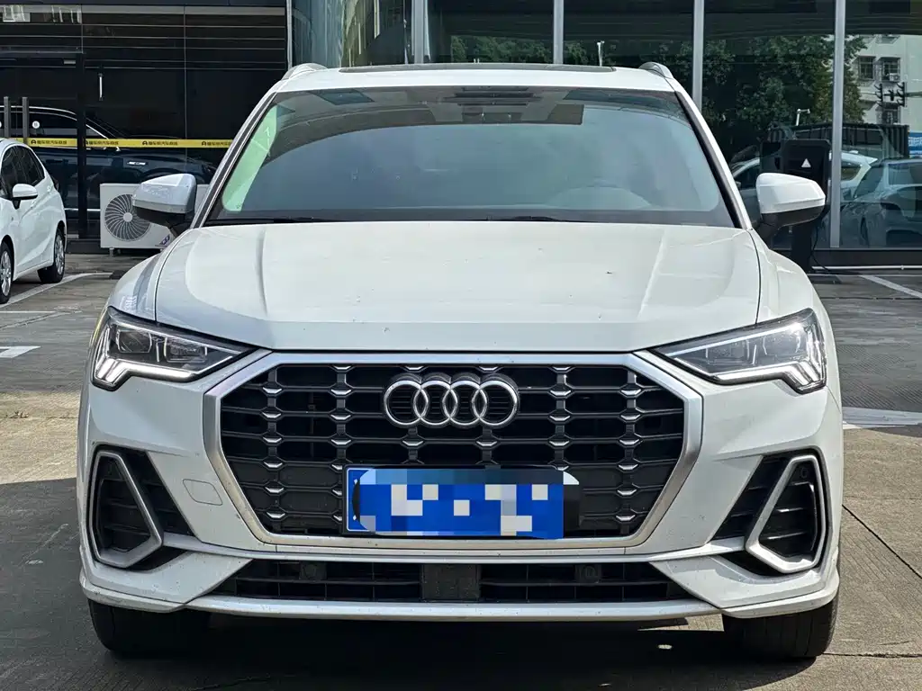 Audi Q3 2022