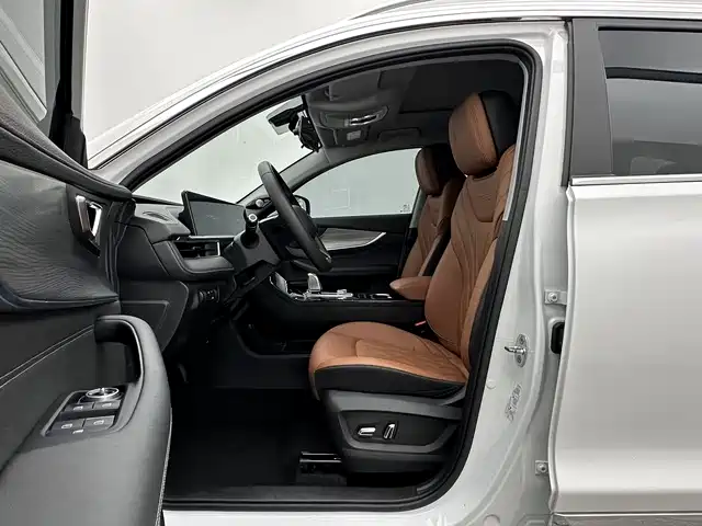 Chery Tiggo 8 PLUS Kunpeng e+ 2022 — фото 12