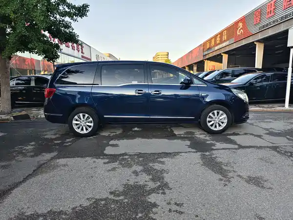 Buick GL8 2017