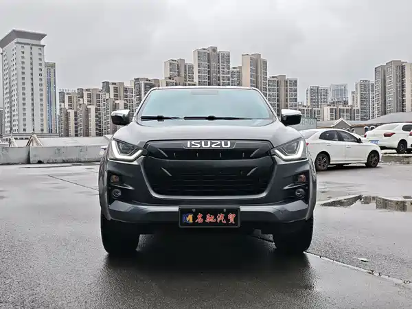 Isuzu D-MAX 2023