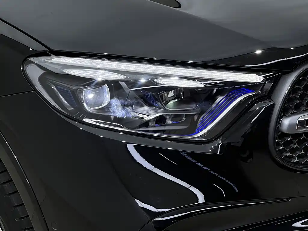 Mercedes-Benz GLC 2026