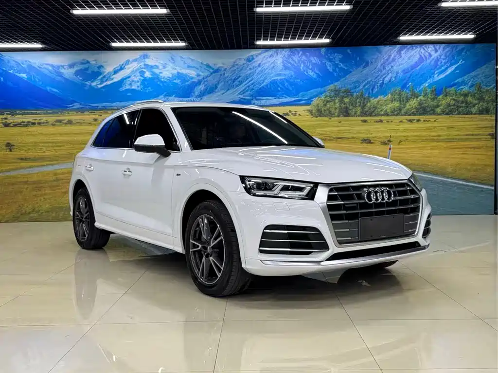 Audi Q5L 2021 — фото 2