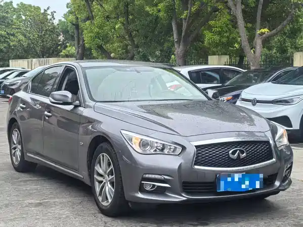 Infiniti Q50L 2016