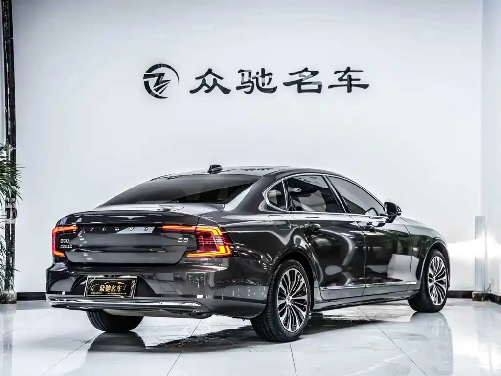 Volvo S90 2023 — фото 12