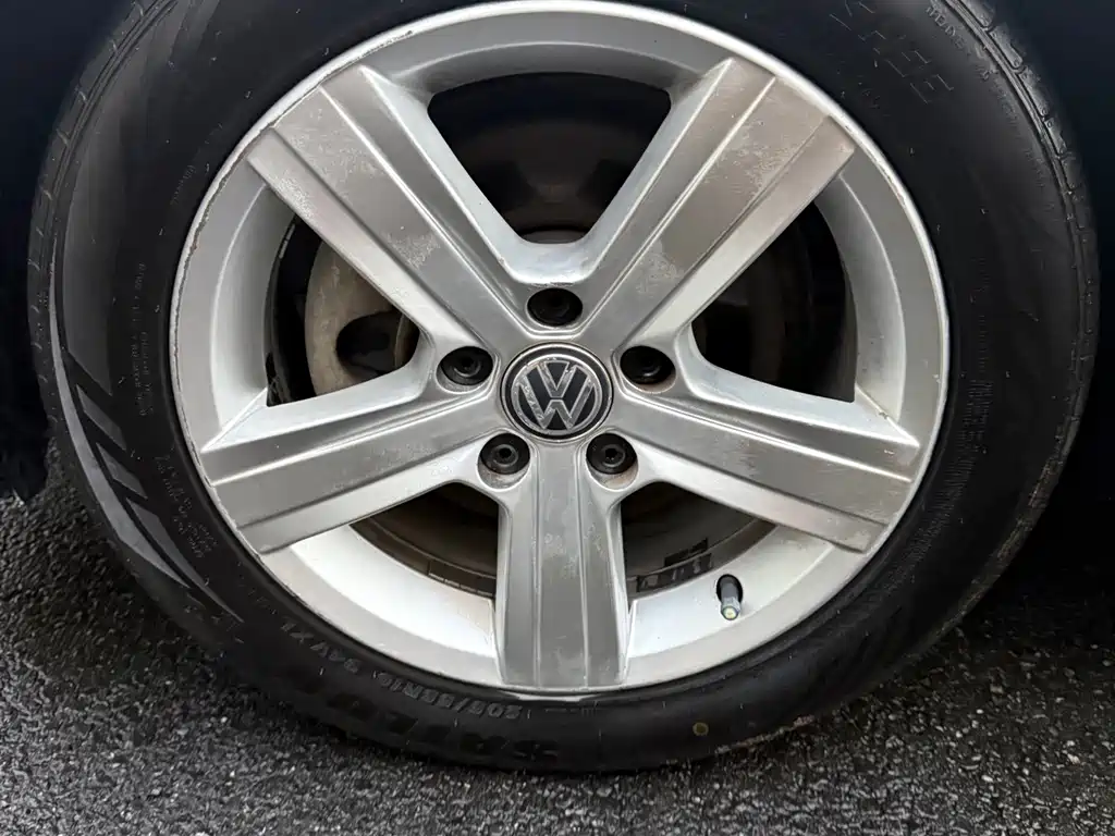 Volkswagen Lamando 2015 — фото 20