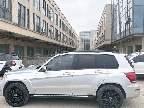Mercedes-Benz GLK-Class 2013