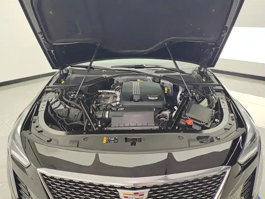 Cadillac CT6 2023 — фото 9