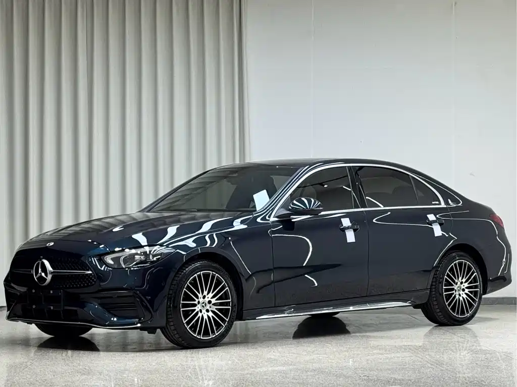 Mercedes-Benz C-Class 2023 — фото 1
