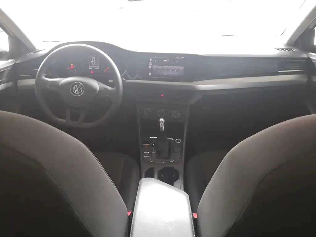 Volkswagen Bora 2021