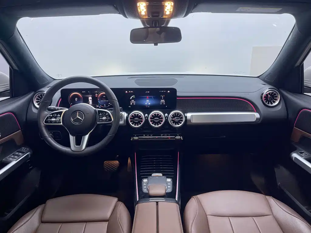 Mercedes-Benz GLB 2023 — фото 17