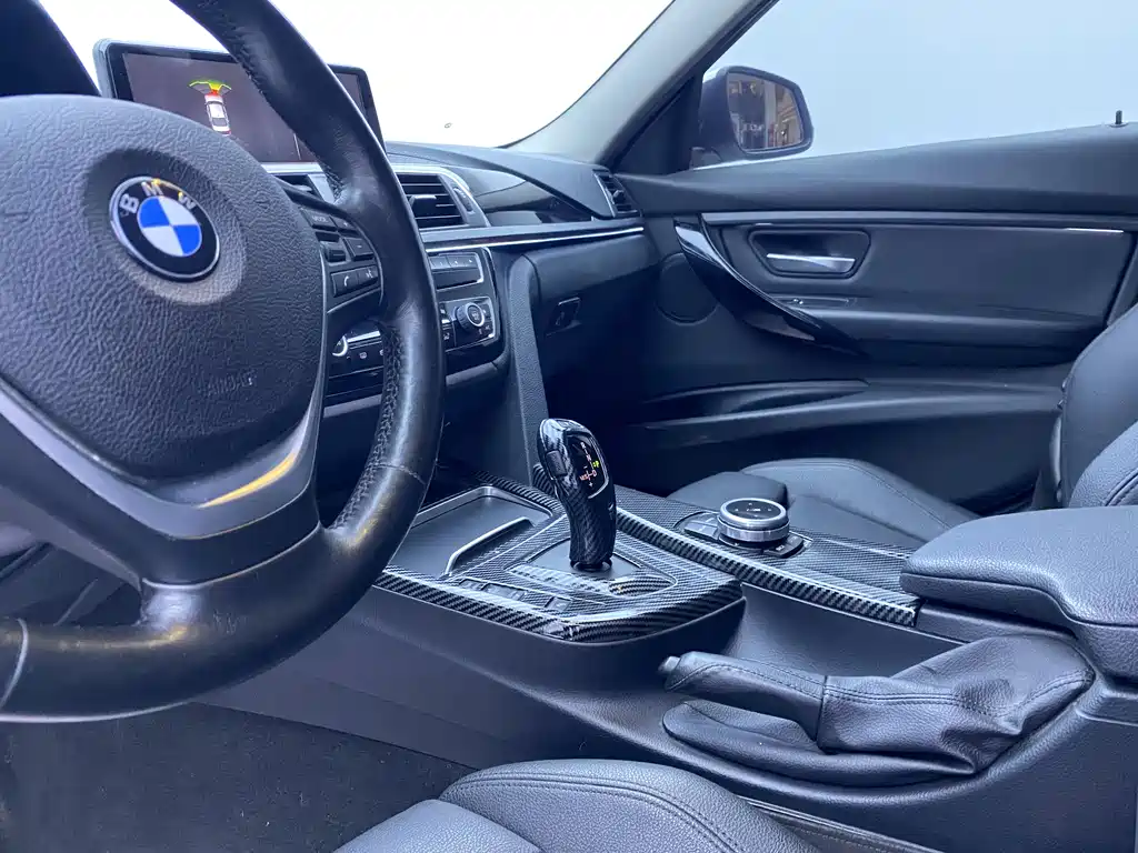 BMW 3 Series 2018