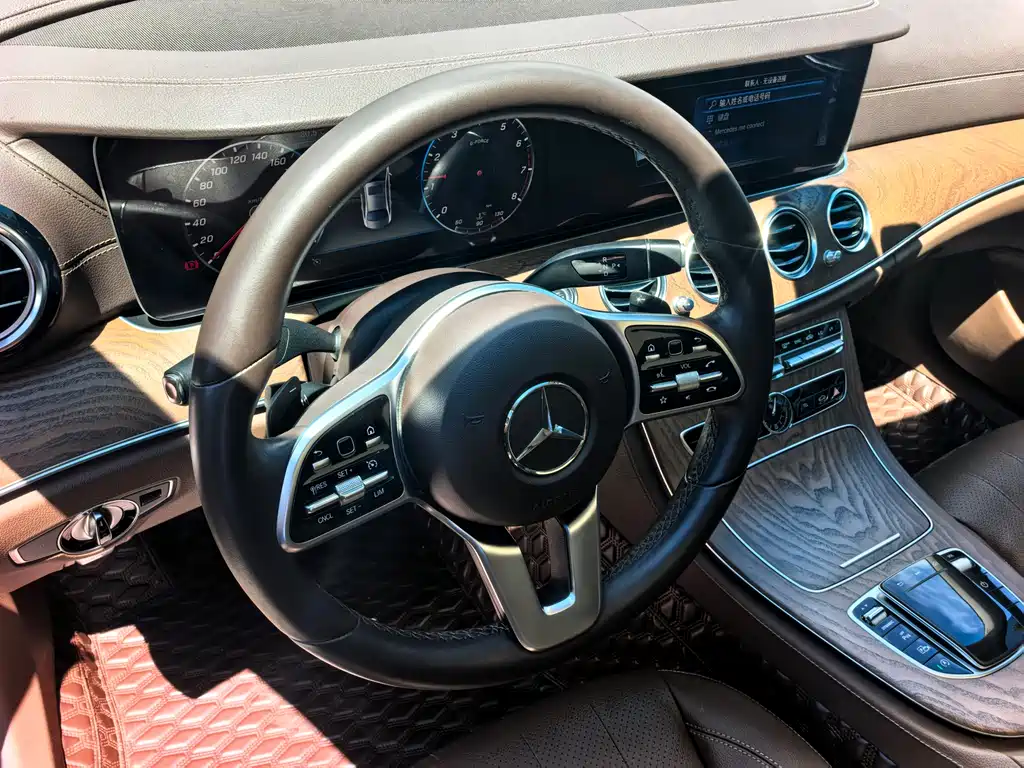 Mercedes-Benz E-Class 2019 — фото 7