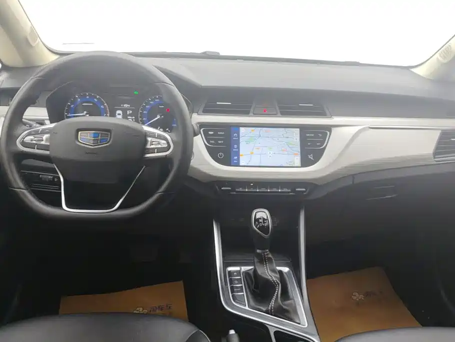 Geely Vision X3 2020 — фото 12