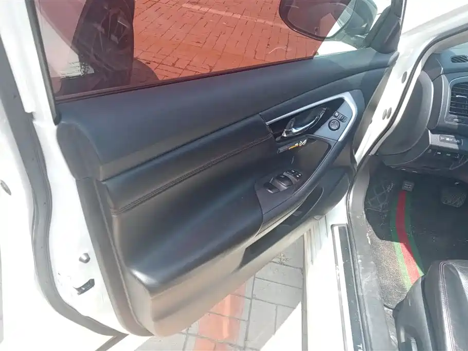 Nissan Teana 2018