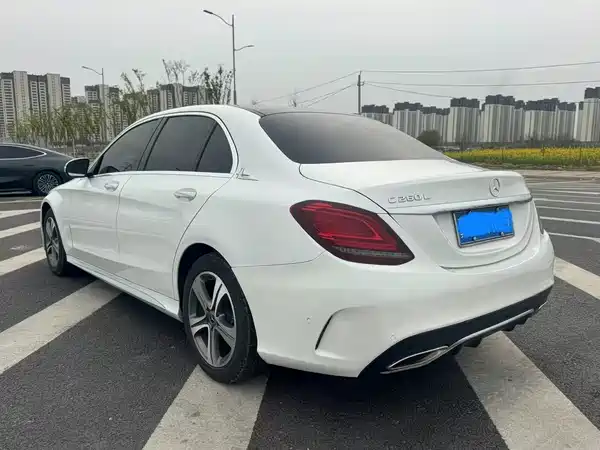 Mercedes-Benz C-Class 2019