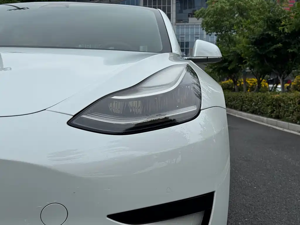 Tesla Model 3 2019 — фото 19