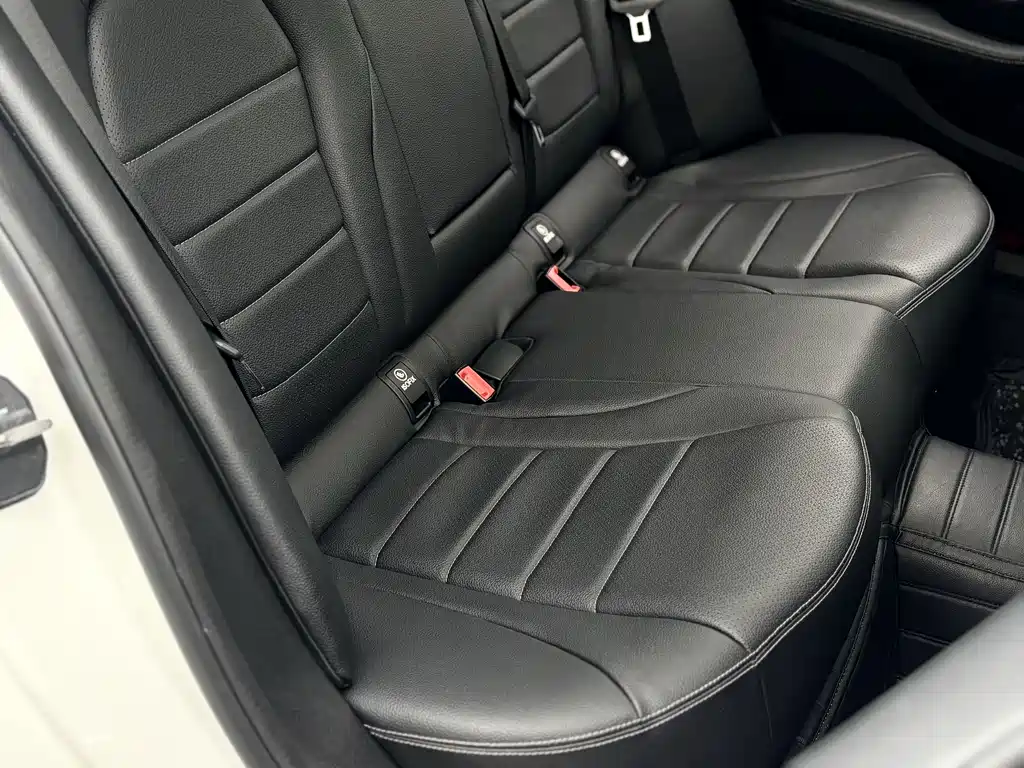 Mercedes-Benz C-Class 2020 — фото 15