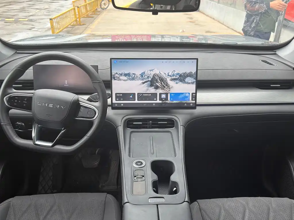 Chery Tiggo 8 PLUS 2025 — фото 6
