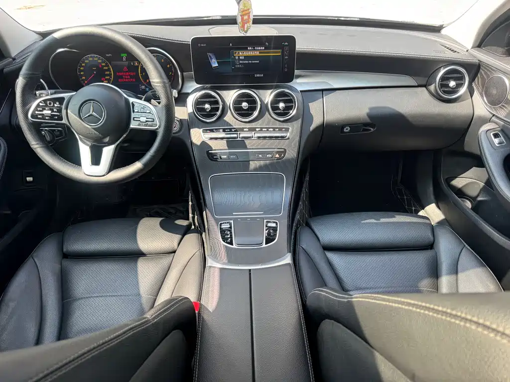 Mercedes-Benz C-Class 2020 — фото 15