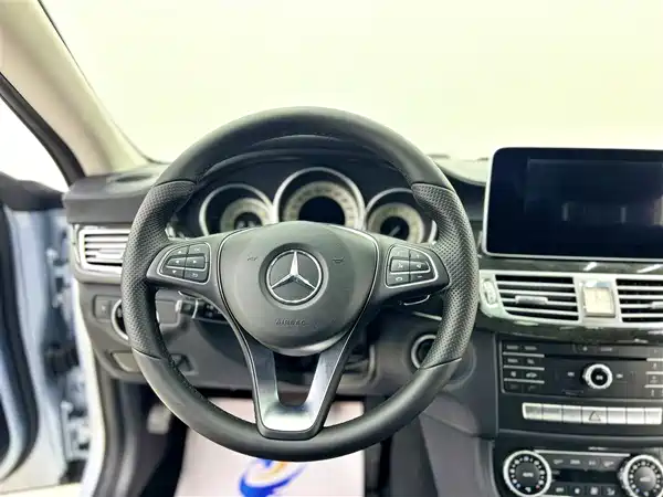 Mercedes-Benz CLS 2015