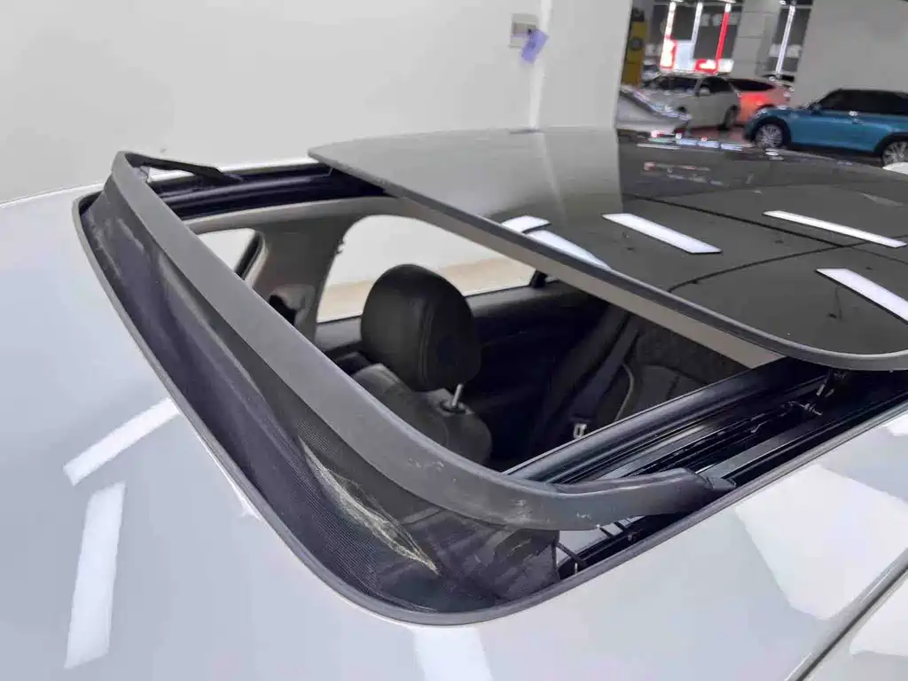 BMW 5 Series 2020 — фото 18