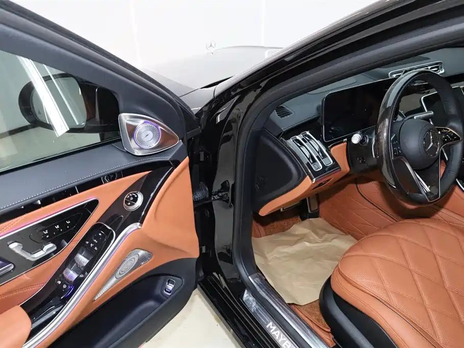 Mercedes-Benz S-Class 2025 — фото 18