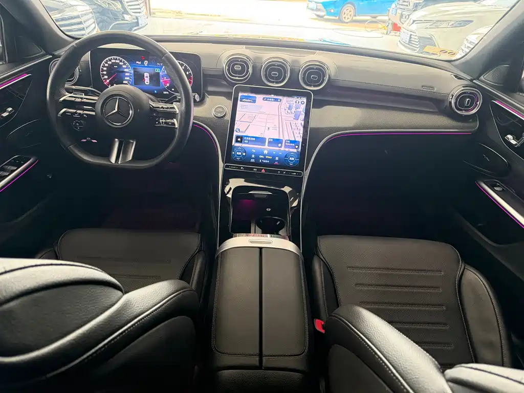 Mercedes-Benz C-Class 2023