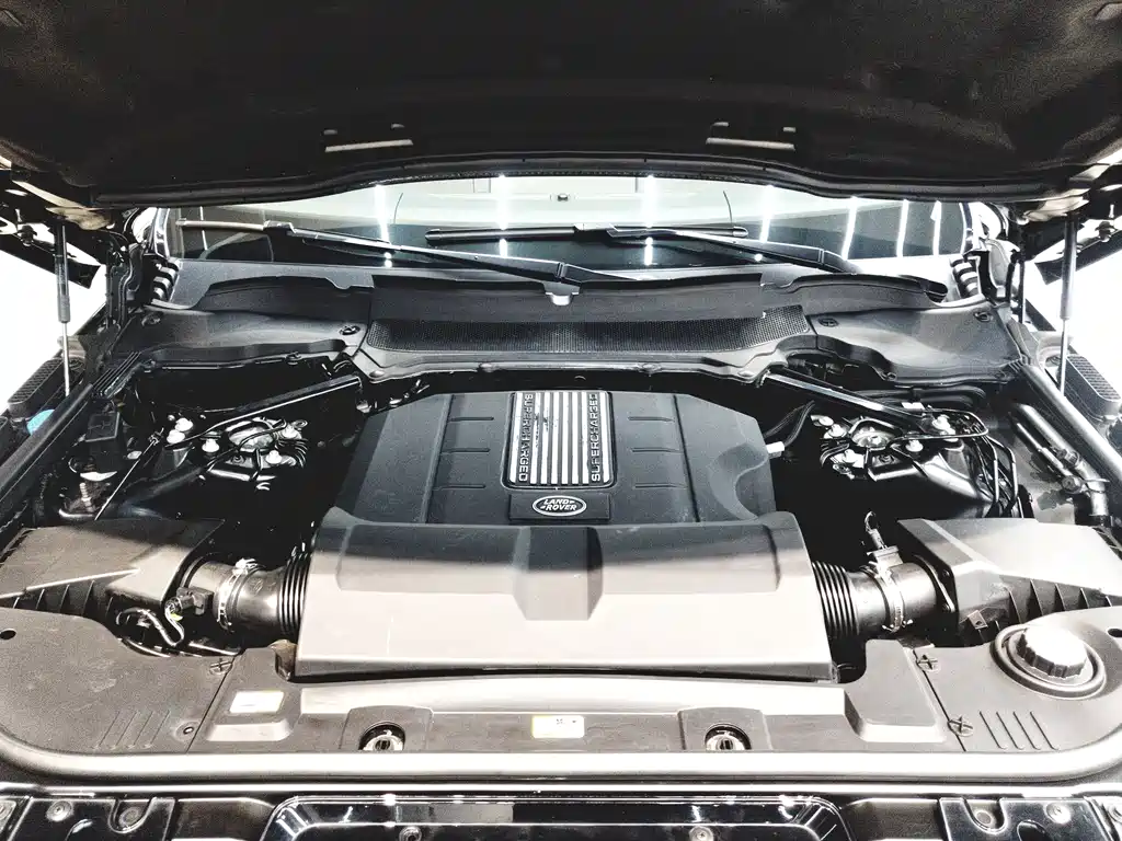 Land Rover Sport 2017 — фото 21