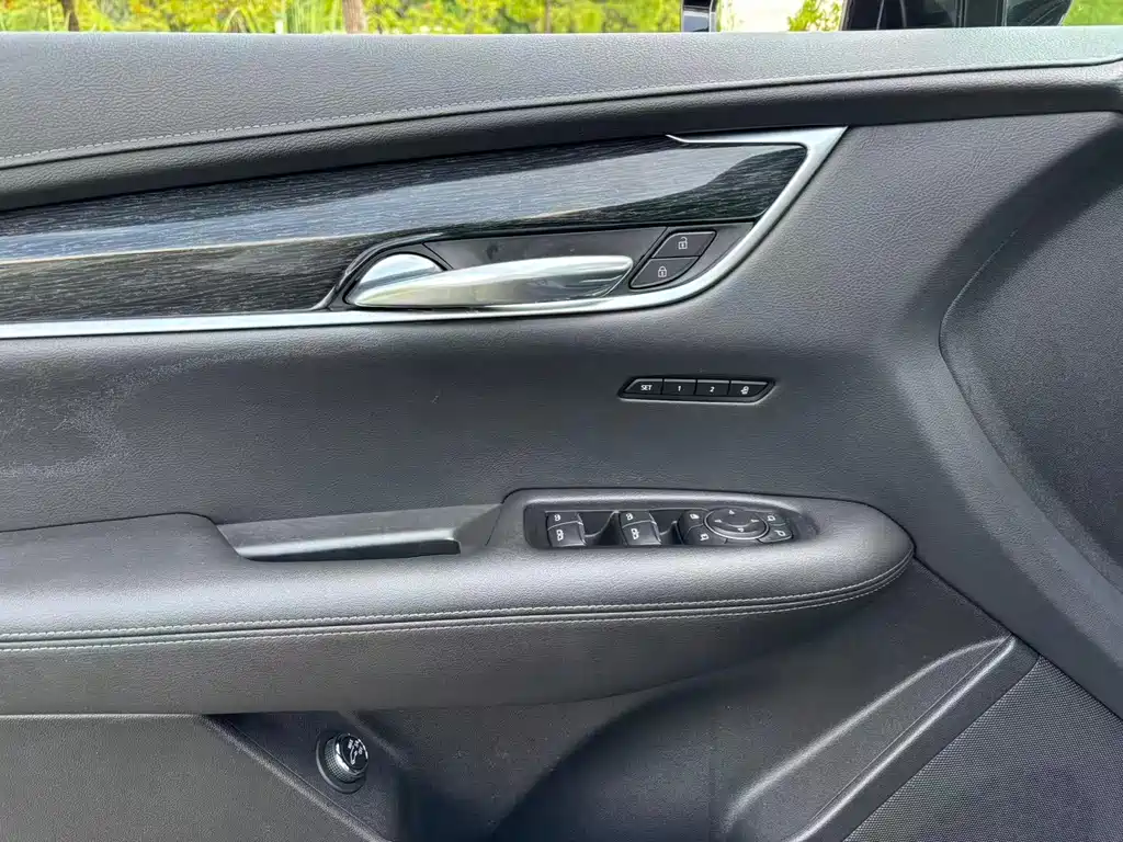 Cadillac XT5 2022 — фото 26