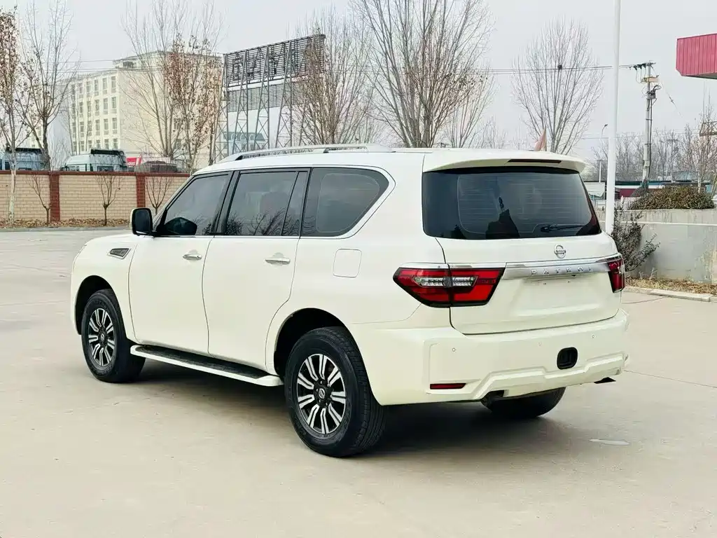 Nissan Patrol 2019 — фото 9