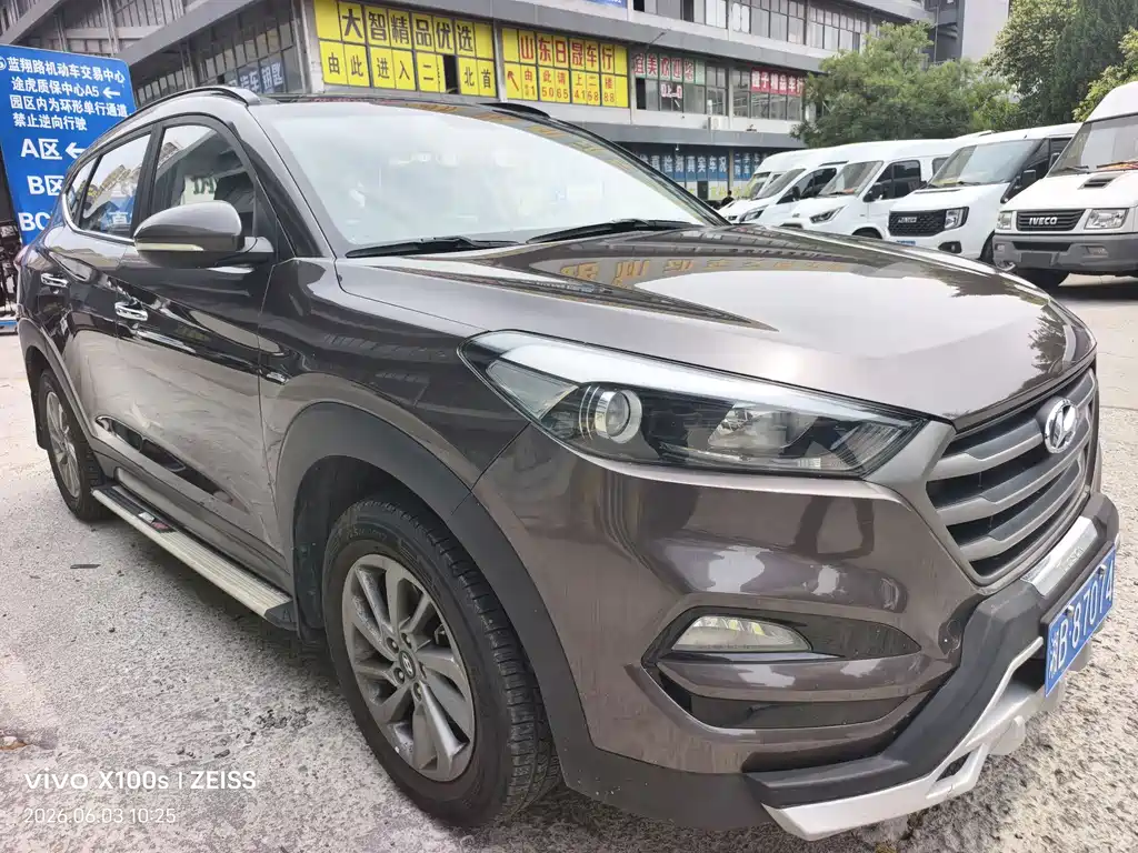 Hyundai Tucson 2015 — фото 3