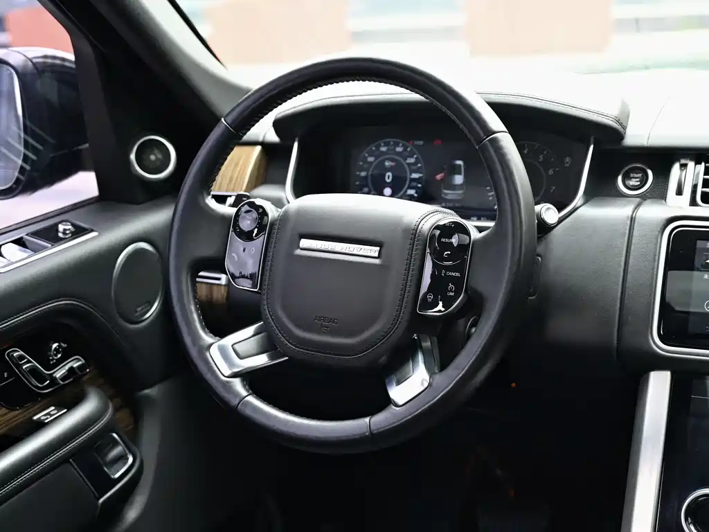 Land Rover Range Rover 2019 — фото 11