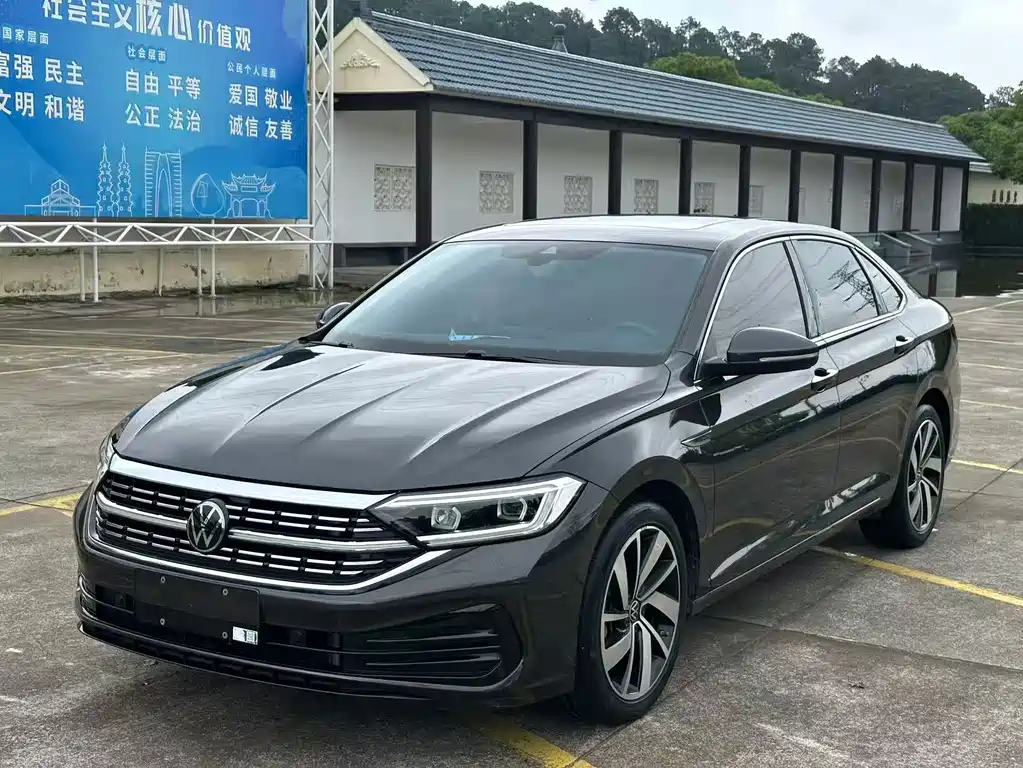 Volkswagen Sagitar 2023