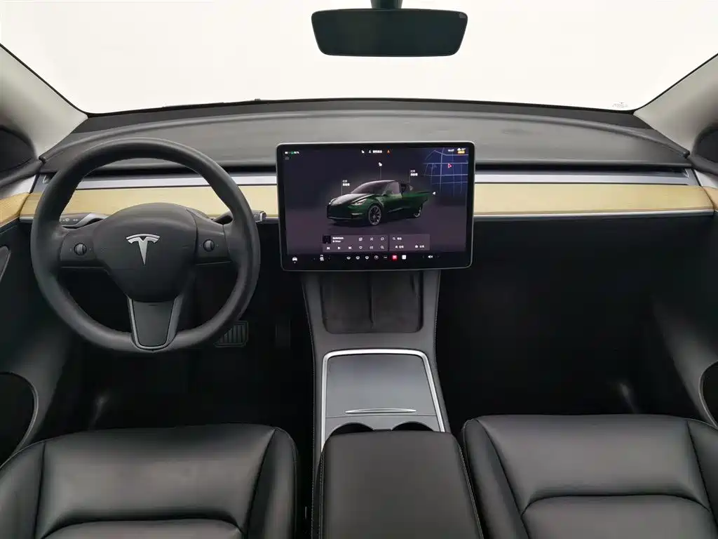 Tesla Model Y 2022 — фото 5