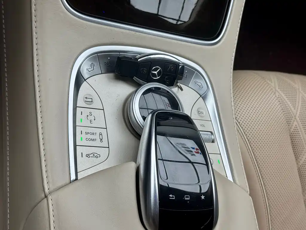 Mercedes-Benz S-Class 2015 — фото 17