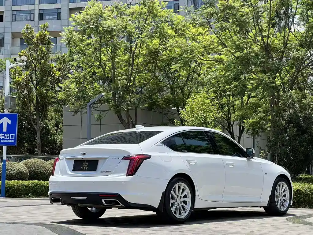 Cadillac CT5 2020 — фото 5