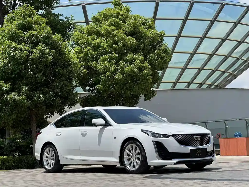 Cadillac CT5 2020 — фото 2