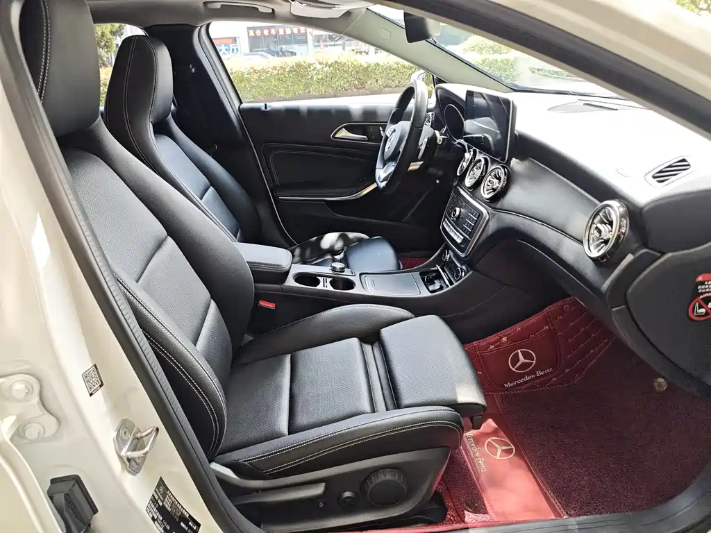 Mercedes-Benz GLA 2019 — фото 16