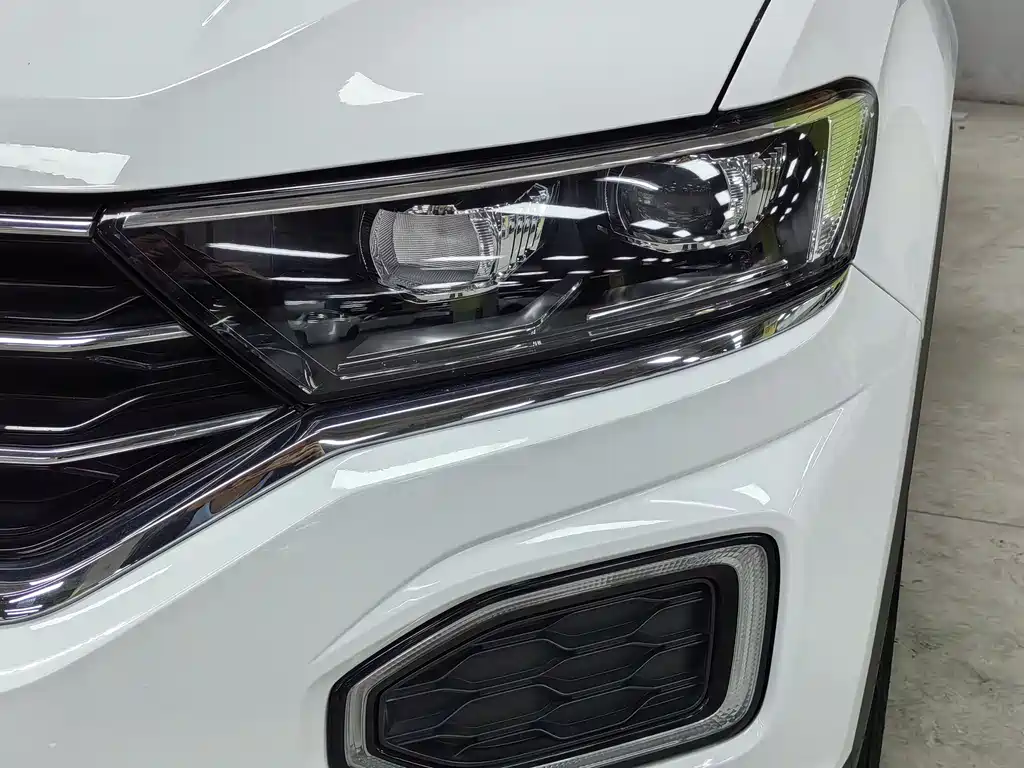 Volkswagen T-Roc 2019 — фото 4