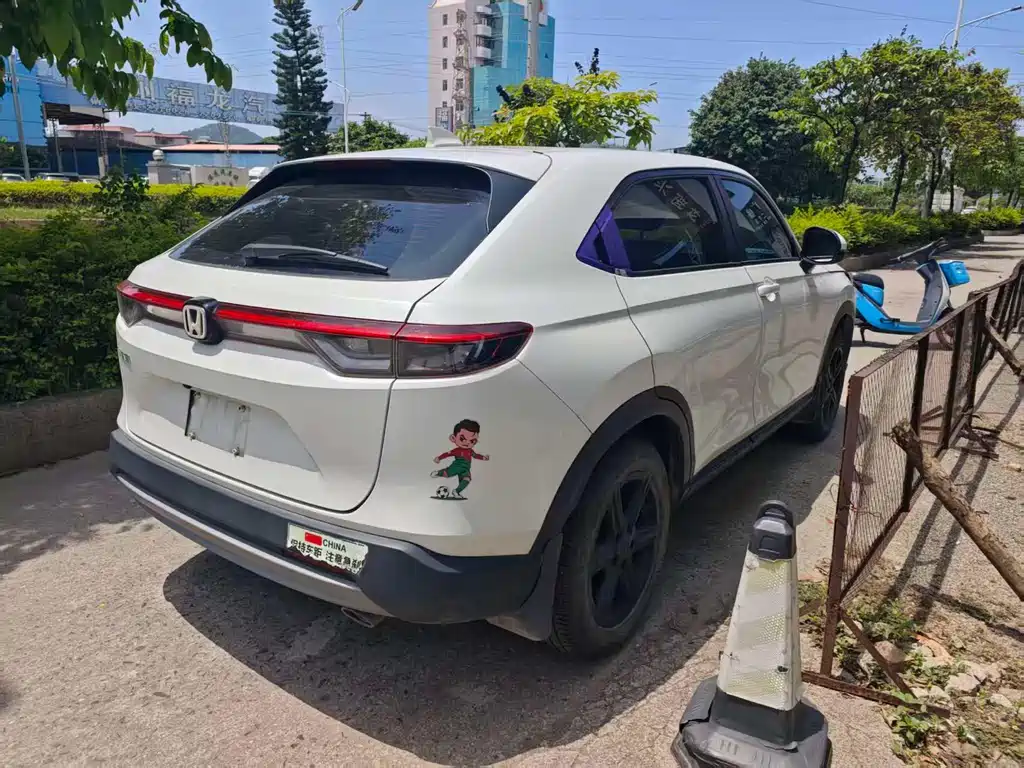 Honda Vezel 2023 — фото 10