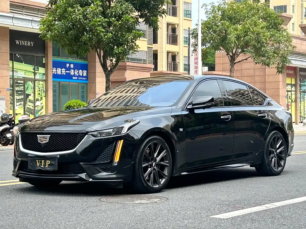 Cadillac CT5 2020 — фото 1