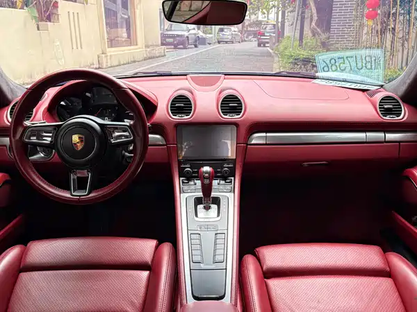 Porsche 718 2018
